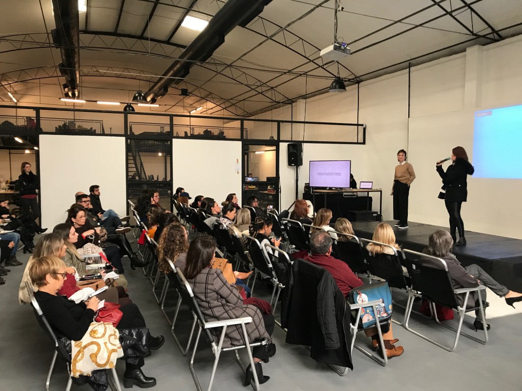 Idealizadoras do “More Grls” conversam com associados da ARP