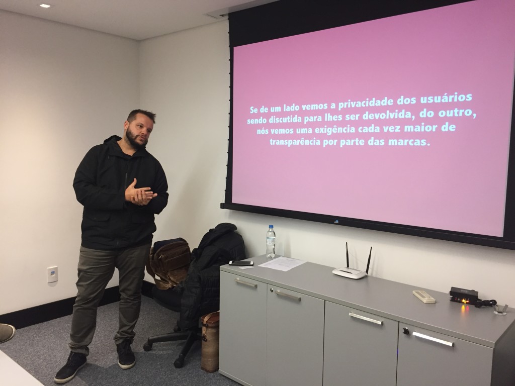 Workshop da ARP aborda dados como diferencial em estratégias de comunicação