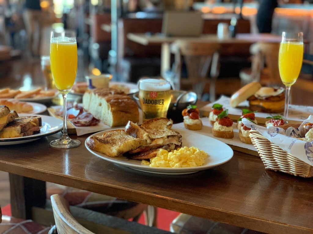 Conheça o Food Hall Dado Bier e aproveite as vantagens para sócios ARP